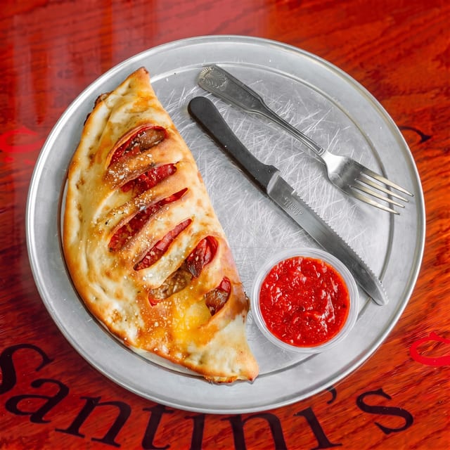 Santini Calzone.